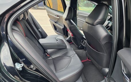 Toyota Camry, 2022 год, 4 650 000 рублей, 14 фотография