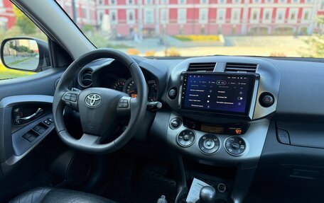 Toyota RAV4, 2011 год, 1 299 000 рублей, 12 фотография