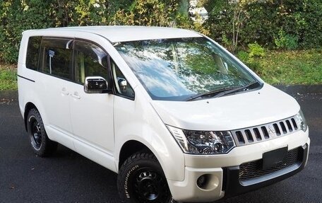 Mitsubishi Delica D:5 I, 2018 год, 2 310 004 рублей, 3 фотография