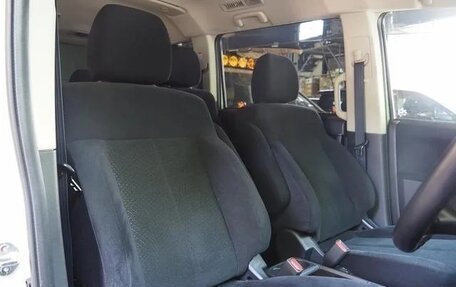 Mitsubishi Delica D:5 I, 2018 год, 2 310 004 рублей, 17 фотография