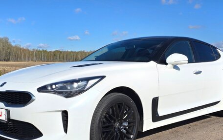 KIA Stinger I, 2018 год, 2 300 000 рублей, 1 фотография