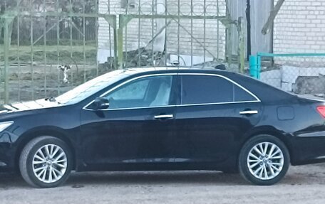 Toyota Camry, 2016 год, 2 150 000 рублей, 2 фотография
