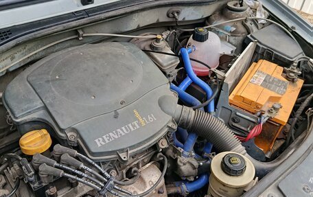 Renault Logan I, 2006 год, 300 000 рублей, 11 фотография