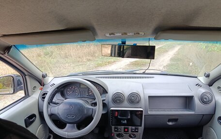 Renault Logan I, 2006 год, 300 000 рублей, 6 фотография