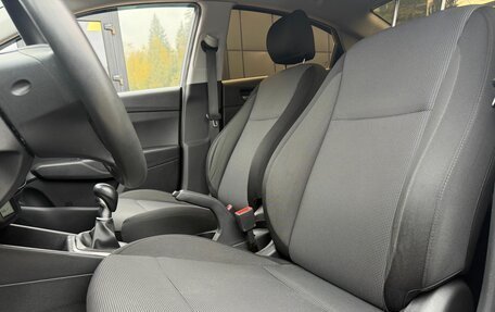 Hyundai Solaris II рестайлинг, 2017 год, 939 000 рублей, 16 фотография
