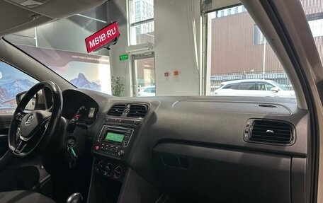Volkswagen Polo VI (EU Market), 2015 год, 885 000 рублей, 10 фотография