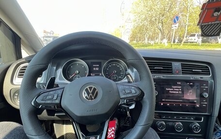 Volkswagen Golf VII, 2019 год, 1 990 000 рублей, 4 фотография