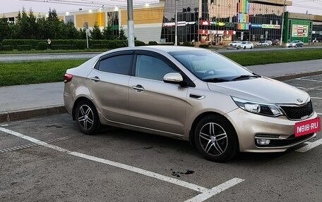 KIA Rio III рестайлинг, 2015 год, 890 000 рублей, 13 фотография