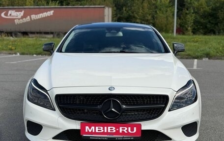 Mercedes-Benz CLS, 2015 год, 2 100 000 рублей, 2 фотография