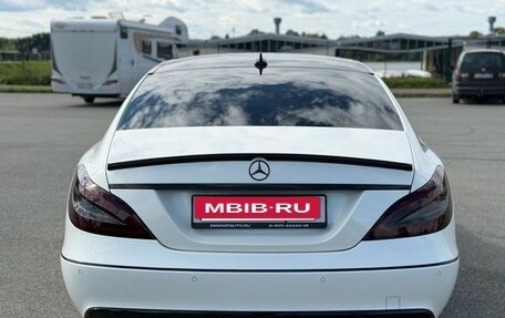 Mercedes-Benz CLS, 2015 год, 2 100 000 рублей, 5 фотография