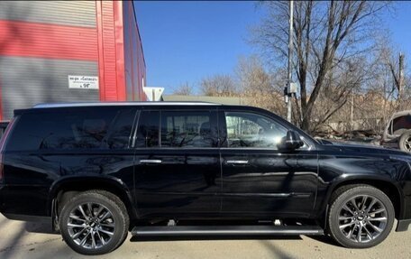Cadillac Escalade IV, 2020 год, 5 900 000 рублей, 3 фотография
