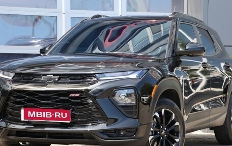 Chevrolet TrailBlazer, 2023 год, 1 980 000 рублей, 1 фотография