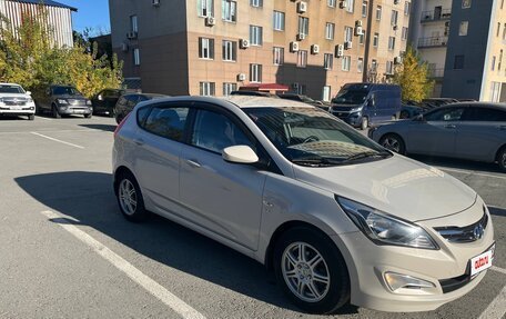 Hyundai Solaris II рестайлинг, 2014 год, 1 100 000 рублей, 4 фотография