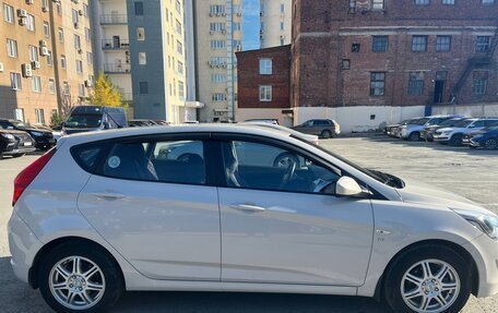 Hyundai Solaris II рестайлинг, 2014 год, 1 100 000 рублей, 6 фотография