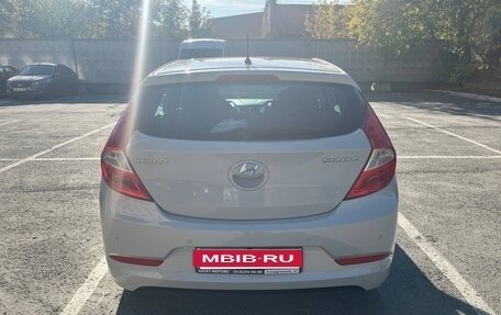 Hyundai Solaris II рестайлинг, 2014 год, 1 100 000 рублей, 9 фотография
