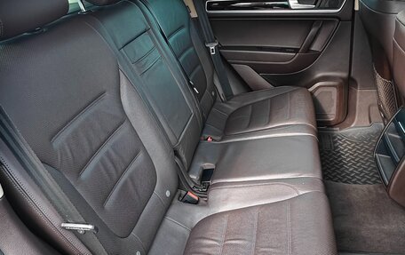 Volkswagen Touareg III, 2014 год, 2 590 000 рублей, 12 фотография