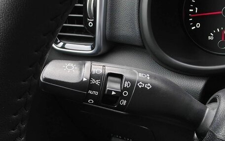 KIA Sportage IV рестайлинг, 2018 год, 2 390 000 рублей, 12 фотография