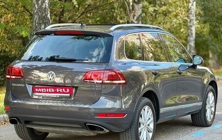 Volkswagen Touareg III, 2011 год, 2 195 000 рублей, 5 фотография