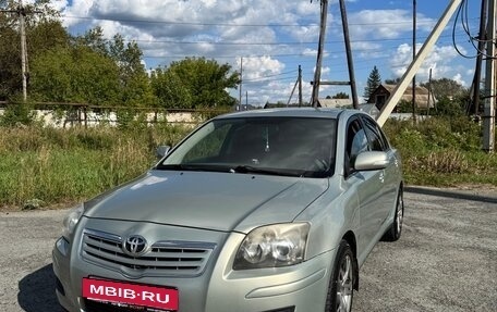 Toyota Avensis III рестайлинг, 2008 год, 730 000 рублей, 2 фотография
