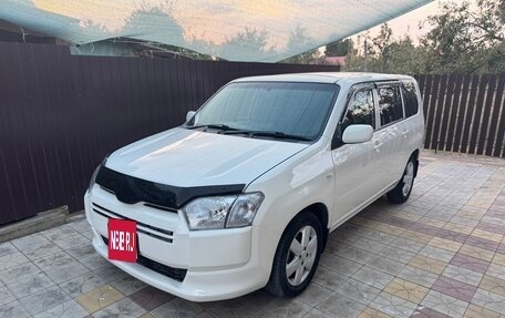 Toyota Probox I, 2016 год, 950 000 рублей, 7 фотография