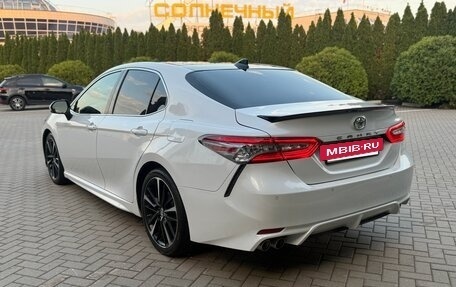 Toyota Camry, 2019 год, 3 100 000 рублей, 6 фотография