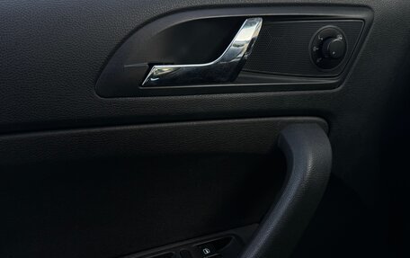 Skoda Yeti I рестайлинг, 2014 год, 1 190 000 рублей, 17 фотография