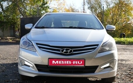 Hyundai Solaris II рестайлинг, 2016 год, 1 150 000 рублей, 1 фотография