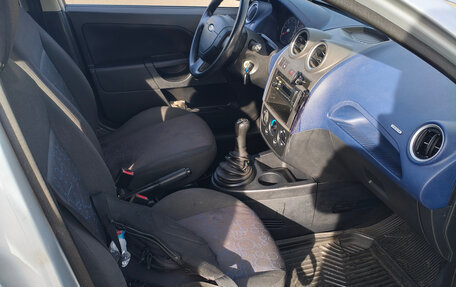 Ford Fiesta, 2008 год, 350 000 рублей, 5 фотография