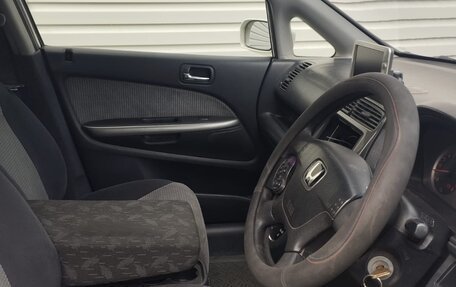Honda Stream I рестайлинг, 2002 год, 280 000 рублей, 11 фотография