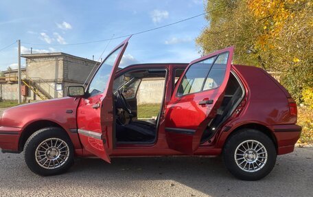 Volkswagen Golf III, 1993 год, 320 000 рублей, 2 фотография