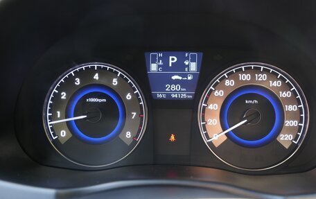 Hyundai Solaris II рестайлинг, 2016 год, 1 150 000 рублей, 9 фотография