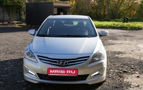 Hyundai Solaris II рестайлинг, 2016 год, 1 150 000 рублей, 2 фотография