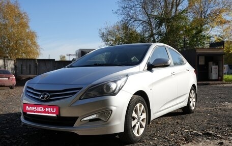 Hyundai Solaris II рестайлинг, 2016 год, 1 150 000 рублей, 3 фотография