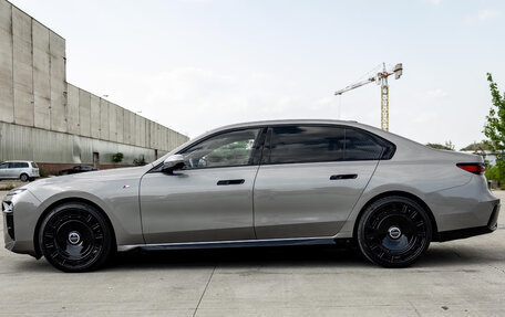 BMW 7 серия, 2025 год, 13 250 000 рублей, 10 фотография