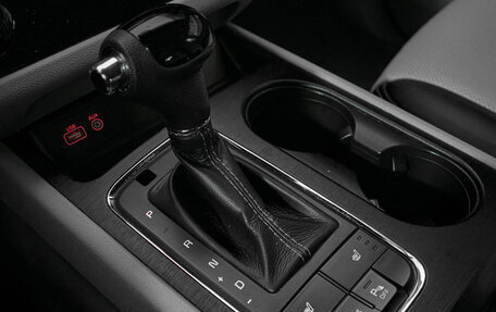KIA Sedona III, 2015 год, 2 190 000 рублей, 17 фотография
