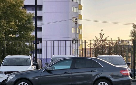 Mercedes-Benz E-Класс, 2010 год, 1 500 000 рублей, 4 фотография