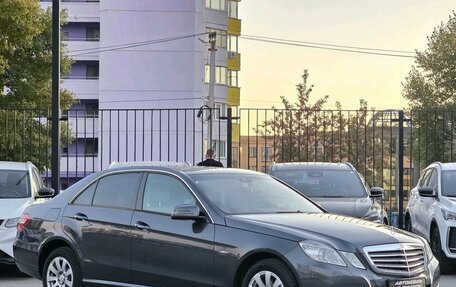 Mercedes-Benz E-Класс, 2010 год, 1 500 000 рублей, 3 фотография