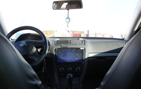 Skoda Octavia, 2012 год, 750 000 рублей, 14 фотография