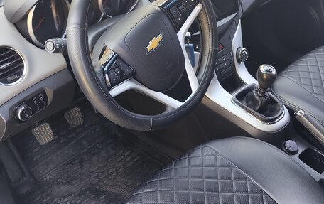 Chevrolet Cruze II, 2014 год, 970 000 рублей, 8 фотография