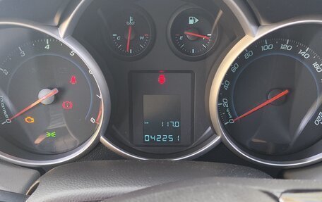 Chevrolet Cruze II, 2014 год, 970 000 рублей, 9 фотография