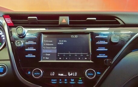 Toyota Camry, 2019 год, 2 070 000 рублей, 13 фотография