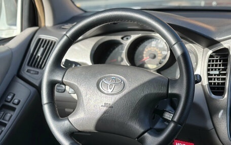 Toyota Highlander III, 2001 год, 1 099 000 рублей, 18 фотография