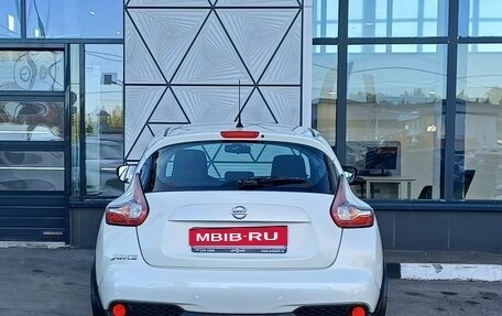 Nissan Juke II, 2015 год, 1 249 000 рублей, 6 фотография