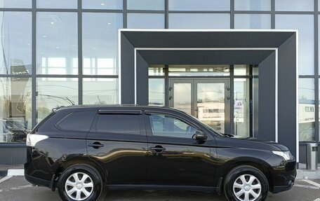 Mitsubishi Outlander III рестайлинг 3, 2013 год, 1 349 000 рублей, 4 фотография