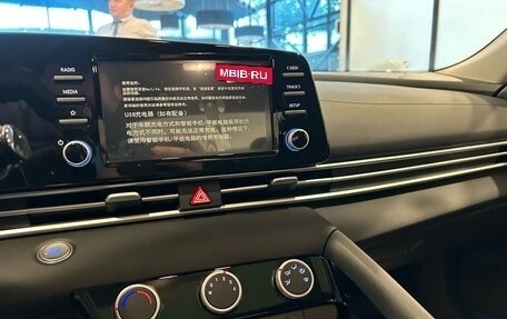 Hyundai Elantra, 2026 год, 2 100 000 рублей, 14 фотография