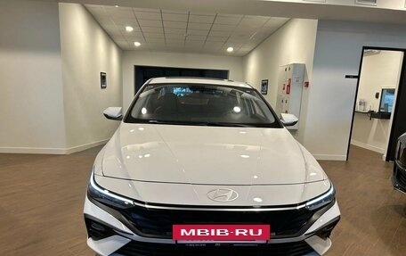 Hyundai Elantra, 2026 год, 2 100 000 рублей, 6 фотография
