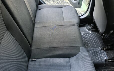 Renault Logan II, 2014 год, 650 000 рублей, 11 фотография