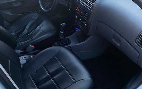 Hyundai Accent II, 2006 год, 375 000 рублей, 13 фотография