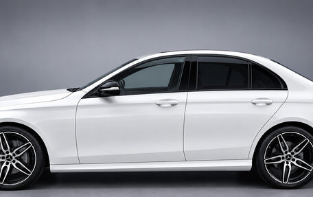 Mercedes-Benz E-Класс, 2016 год, 2 950 000 рублей, 5 фотография