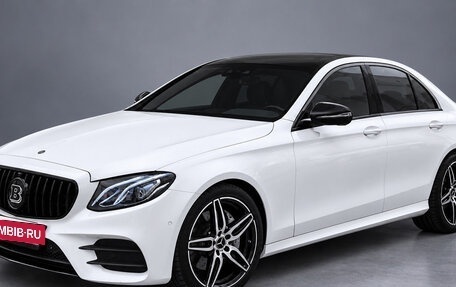 Mercedes-Benz E-Класс, 2016 год, 2 950 000 рублей, 4 фотография